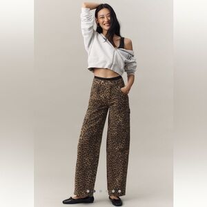 Stylish Leopard Print Wide-Leg Pants